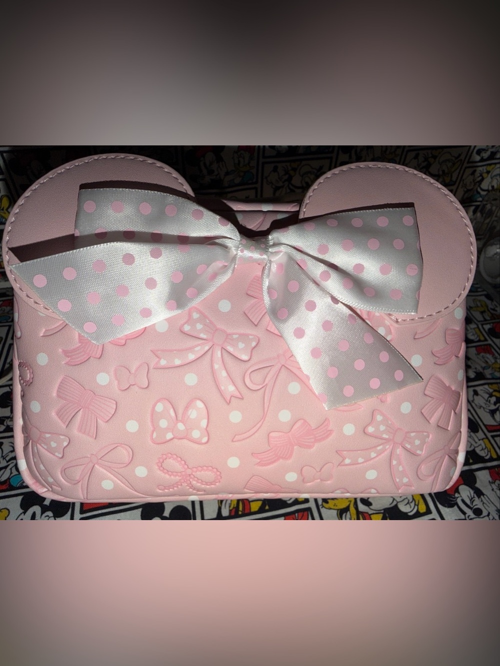 Loungefly Minnie Mouse Pink Makeup Bag With Bows Ears NWT 2025 - Picture 2 of 10